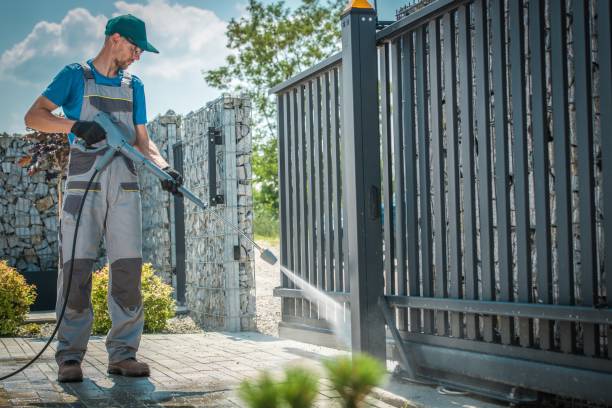 Best Oil Spill Cleanup  in Colonial Pine Hills, SD